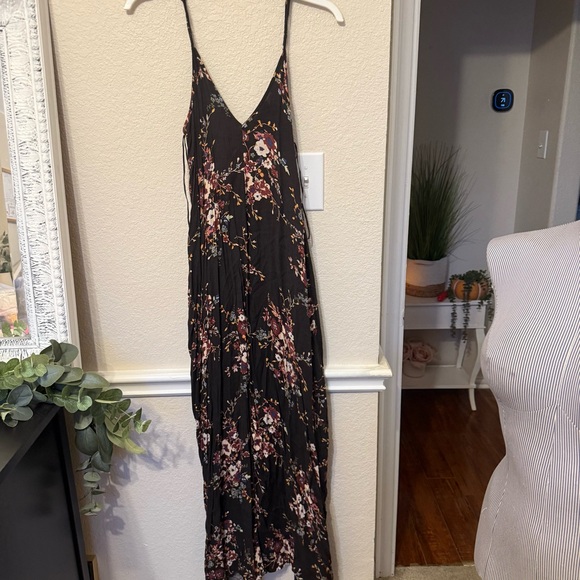 S/M LoveStitch, floral maxi dress - Picture 2 of 11